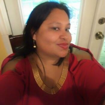 Babysitter in Houston: Xiomara