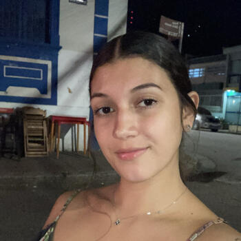 Babysitter in Florianópolis: Maressa