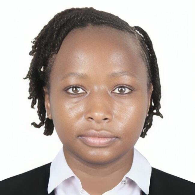 Babysitter in Dubai: Eunice