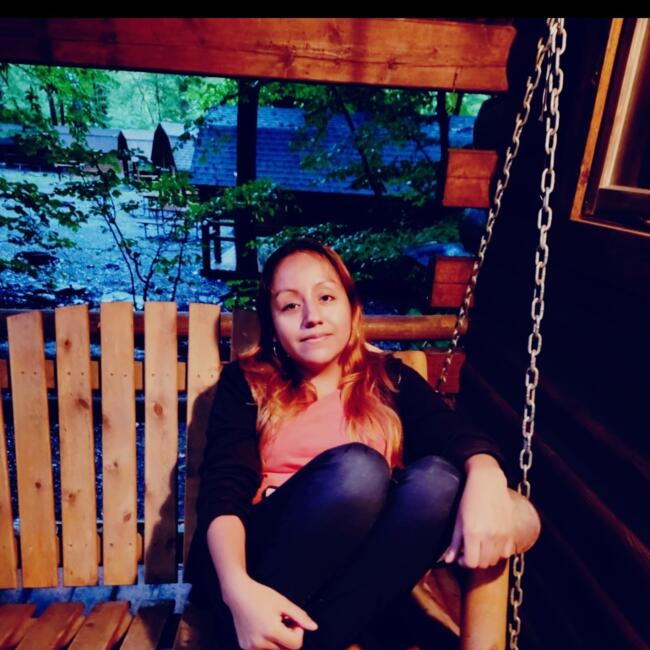 Babysitter in The Bronx: Jennifer