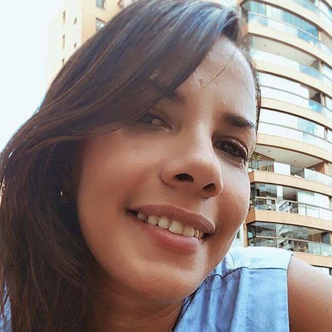Babysitter in Salvador: Deisiane