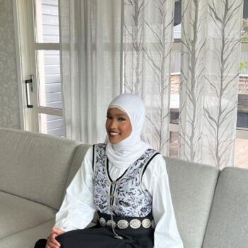 Babysitter in Fredrikstad: Sahra