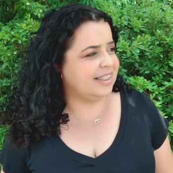 Babá em Balneário Camboriú: Dioni