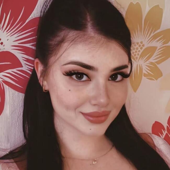 جليسة أطفال في أكادير: Hiba