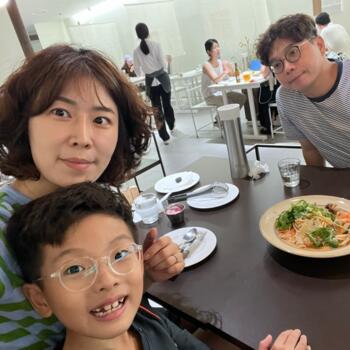 Babysitting job in Christchurch: babysitting job Sangmin