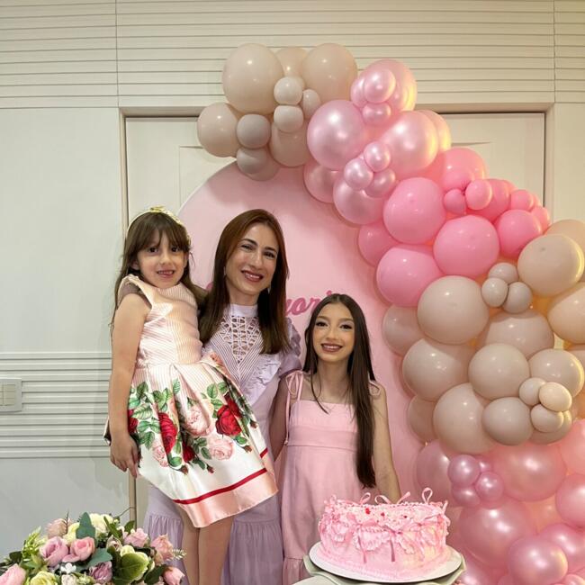 Emprego de babá em Vitória: Magna