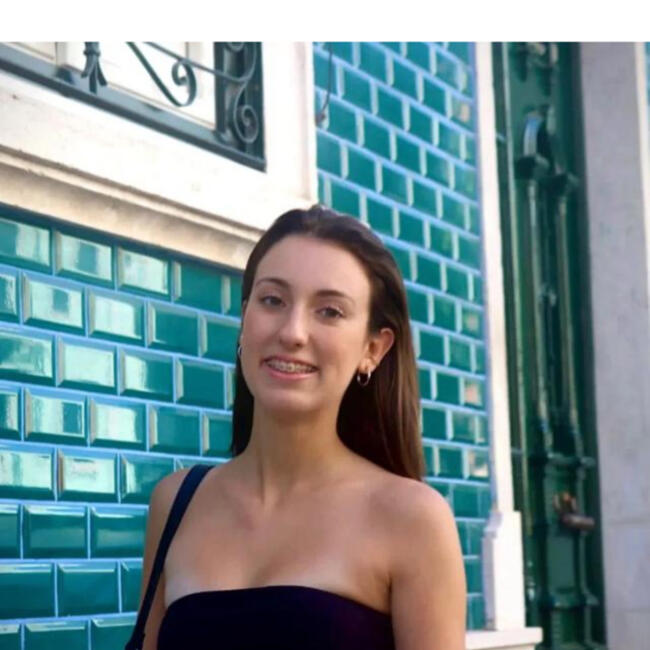 Babysitter in Lisbon: Inês Moutinho 