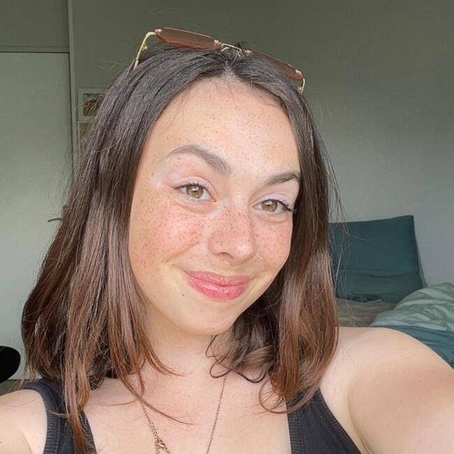 Babysitter in Amiens: Lucie