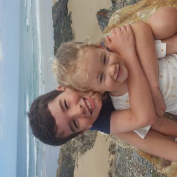 Babysitting job in Brisbane: babysitting job Alexi