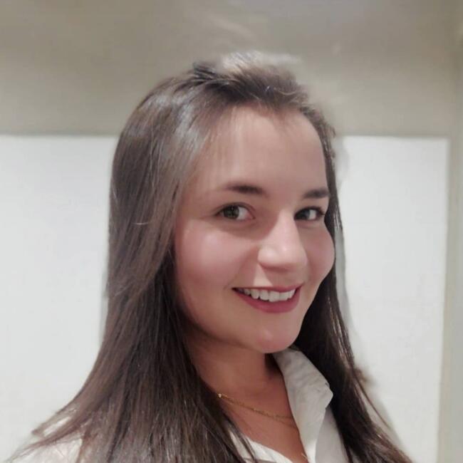 Nanny in Madrid: Lina