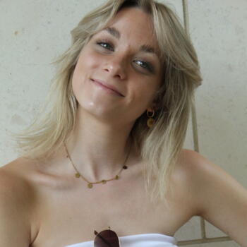 Babysitter Unna: Louisa