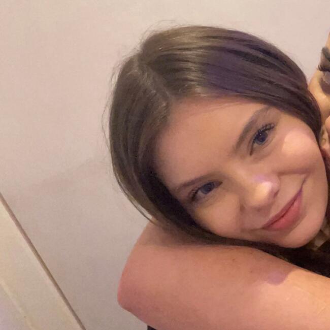 Babysitter in Gent: Shania