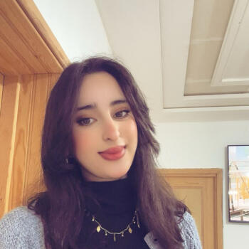 جليسة أطفال في الناظور: Oumayma