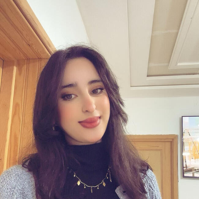 جليسة أطفال في الناظور: Oumayma