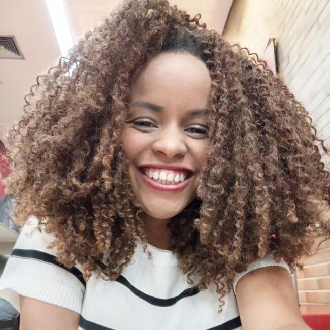 Babá em Contagem: Adna