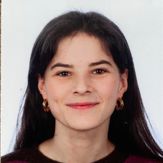 Babysitter em Lisboa: Rosario