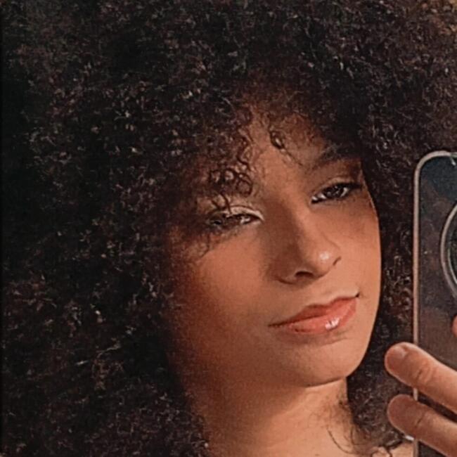 Babysitter in Lyon: Olia