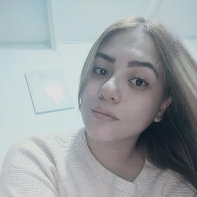 Baby-sitter in Medellín: Laura