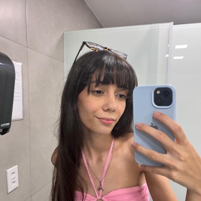 Babysitter in São Paulo: Nina