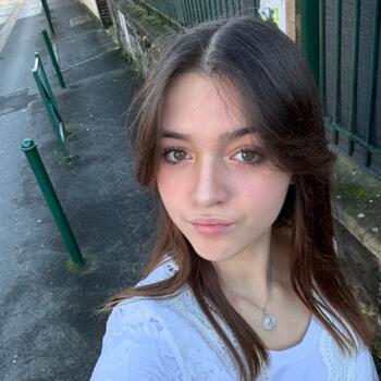 Babysitter in Eaubonne: Julia