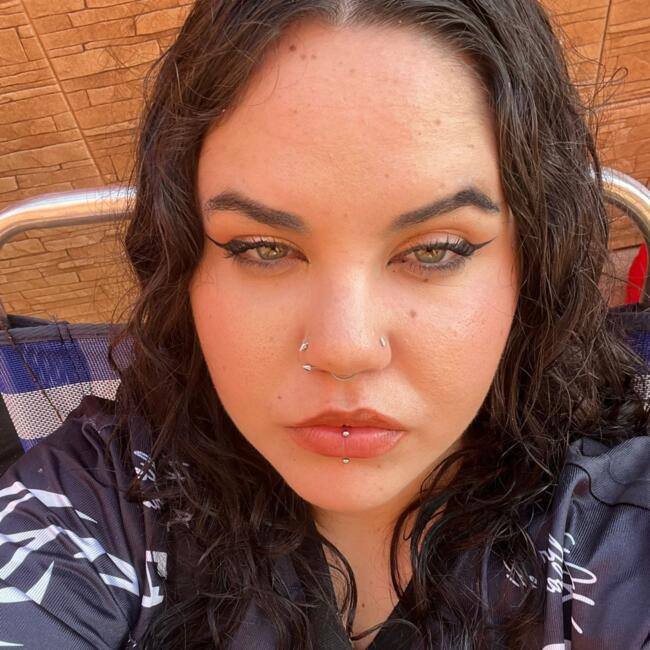 Niñera en Palomares del Río: Erika