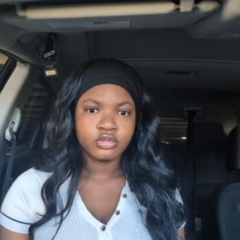 Babysitter in Brockton: Shelcie A
