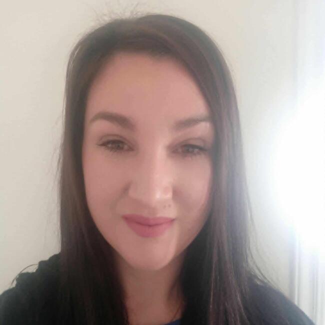 Babysitter στην περιοχή Χολαργός: Ντόρα