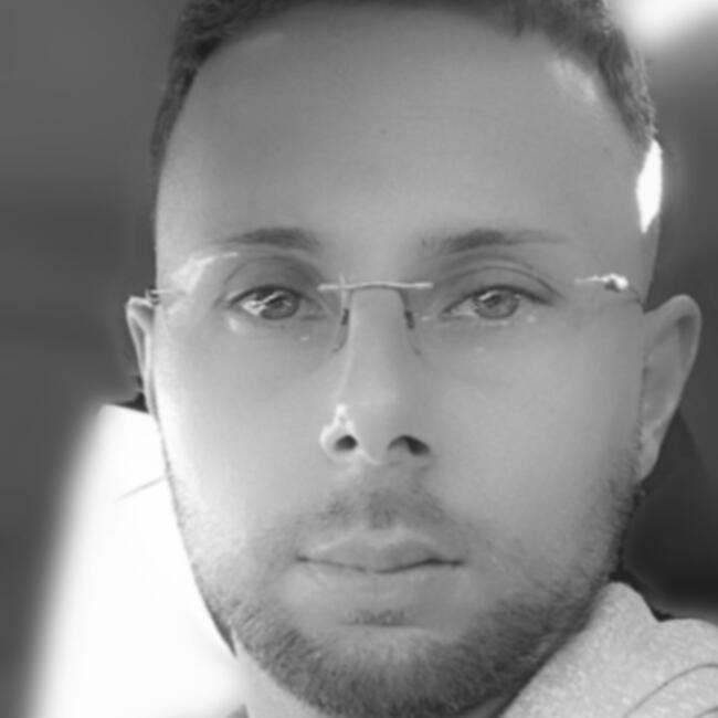 Babysitter in Charleroi: Adriano