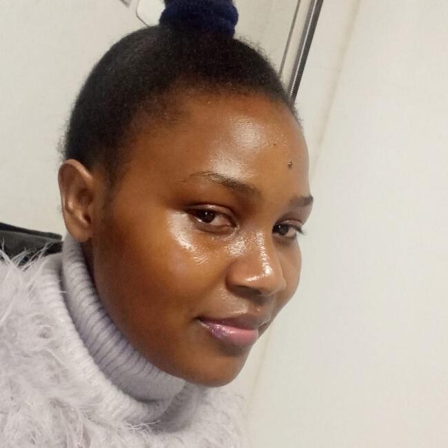 Babysitter in Riyadh: Sylvia