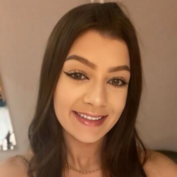 Babysitter in Umuarama: Bruna