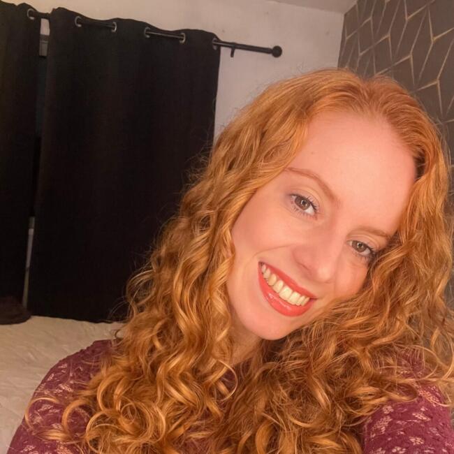 Babysitter em Porto: Paola