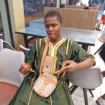 Babysitter Fontenay-sur-Mer: Abdoul