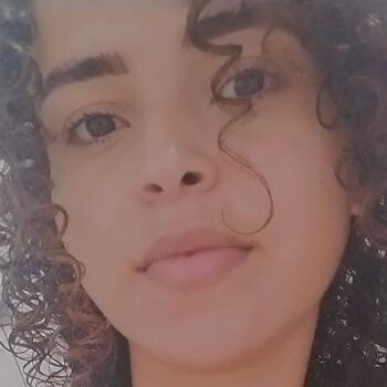 Emprego de babá em Ferraz de Vasconcelos: emprego de babá Daniele