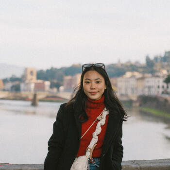 Babysitter in Singapore Island: Siara