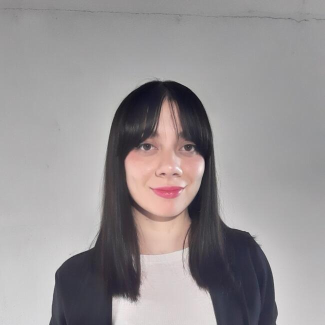 Babysitter in San Juan Bautista: Rocio Martina