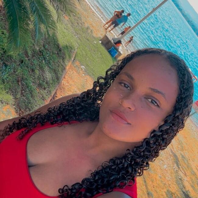 Emprego de babá em Uberaba: Fabiana