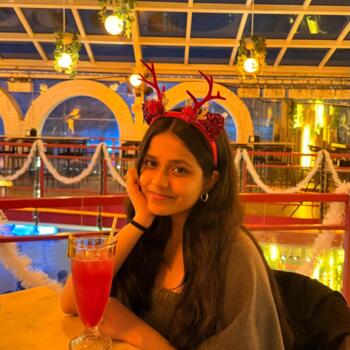 बंगलौर में बेबीसिटर: Hemangi