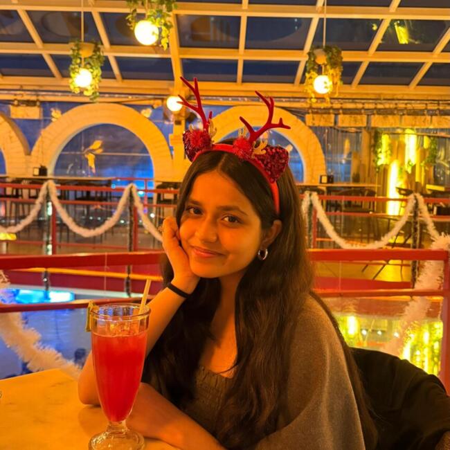 बंगलौर में बेबीसिटर: Hemangi