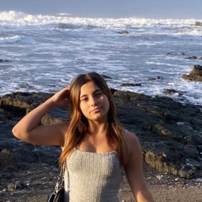 Babysitter in Gijón: Llara