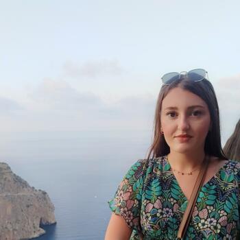 Babysitter in Bondy: Ikram