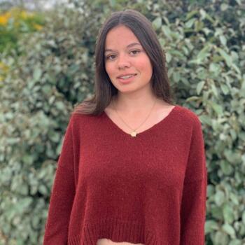 Babysitter in Challans: Chloé