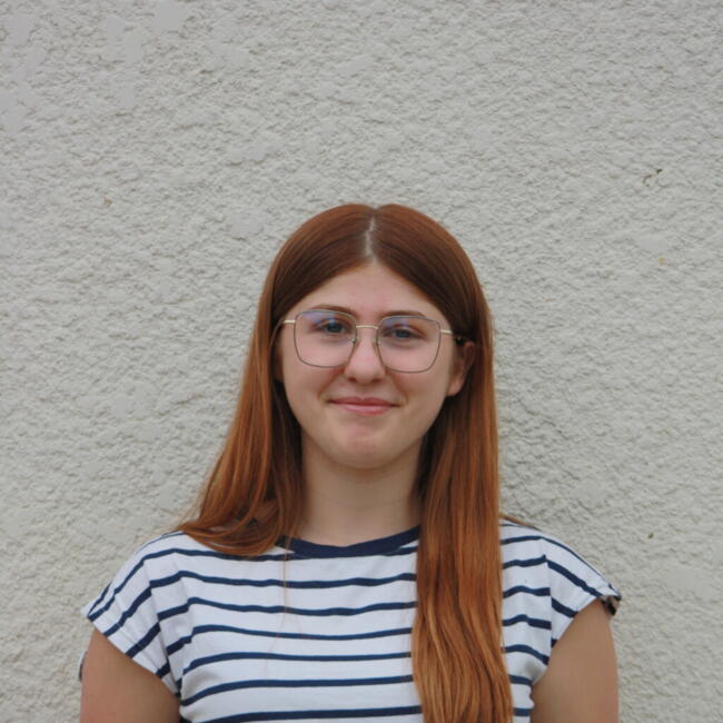 Babysitter in Nérac: Emma