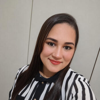 Babá em Medianeira: Janiele