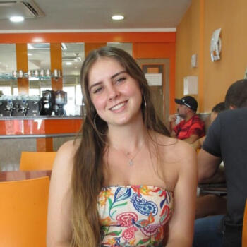 Babysitter in Clermont-Ferrand: Miriam