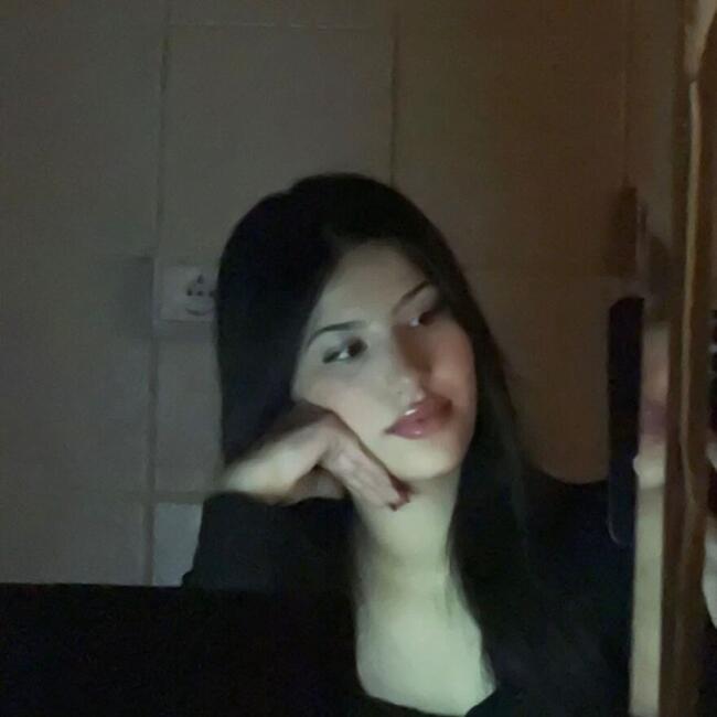 Babysitter in Oujda: Hajar