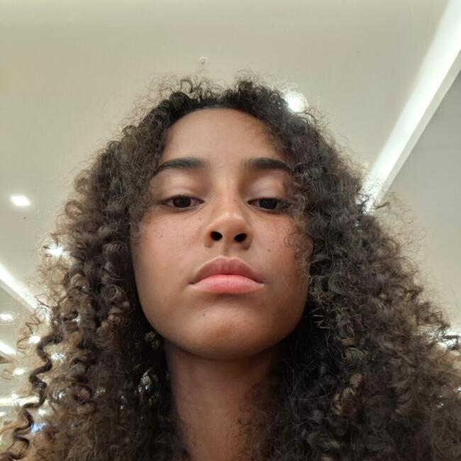Babysitter in Uberaba: Thalita