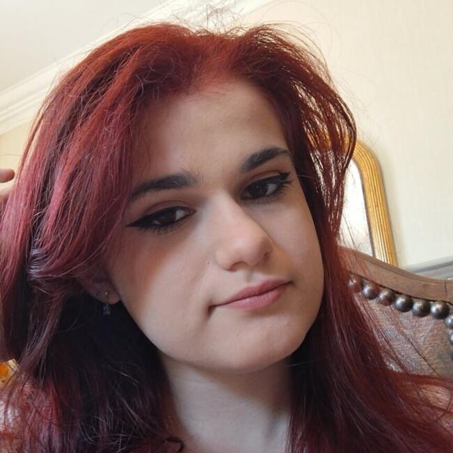 Babysitter in Samois-sur-Seine: Eana