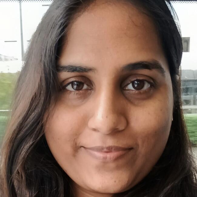 Babysitter in Düsseldorf: Sahithya