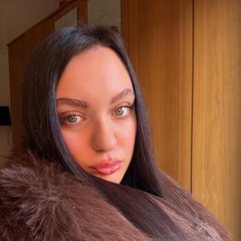 Babysitter Rome: Chiara