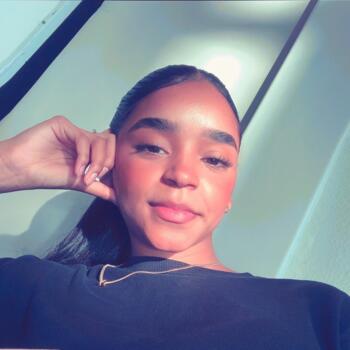 Babysitter in Belo Horizonte: Ashiley